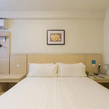 Jinjiang Yingkou Railway Station Dongsheng Market מלון 3*